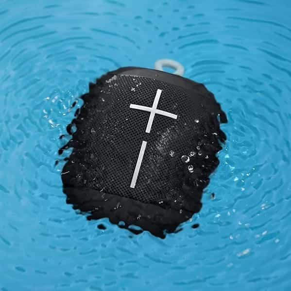 Kado ulang tahun untuk pacar pria, laki-laki atau cowok tercinta; Portable Waterproof Bluetooth Speaker