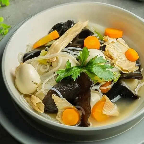 [Komplit !] Resep Sup Kimlo Ayam Untuk Pesta Bumbu