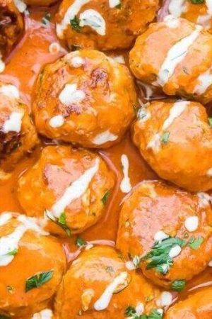 what to serve with buffalo chicken meatballs: the best buffalo chicken meatball sides
