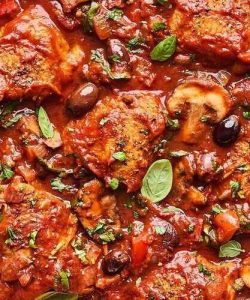 what to serve with chicken cacciatore: the best easy and healthy sides for chicken cacciatore