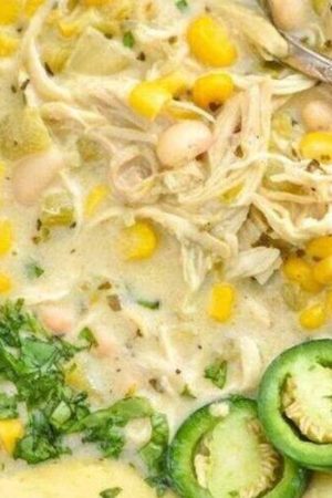 what to serve with white chicken chili soup: the best sides for white chicken chili soup